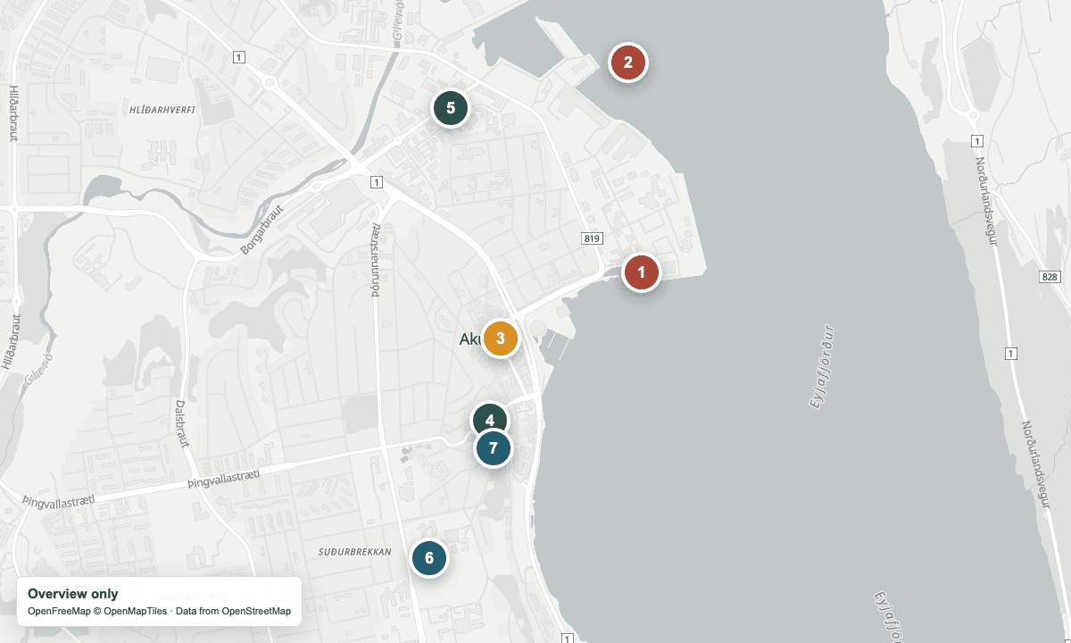 Overview map of the cruise arrivals, yarn shops, and nearby places in Akureyri.